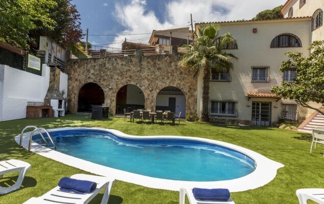 Castellet - Photo 20