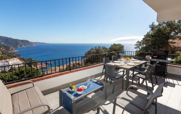 La Terraza - Photo 1