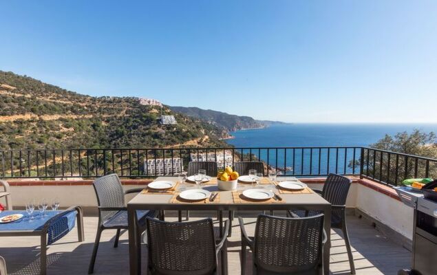 La Terraza - Photo 20